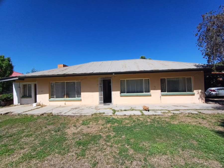 4 Bedroom Property for Sale in Dominionville North West